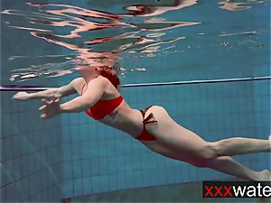 elastic donk underwater Katrin